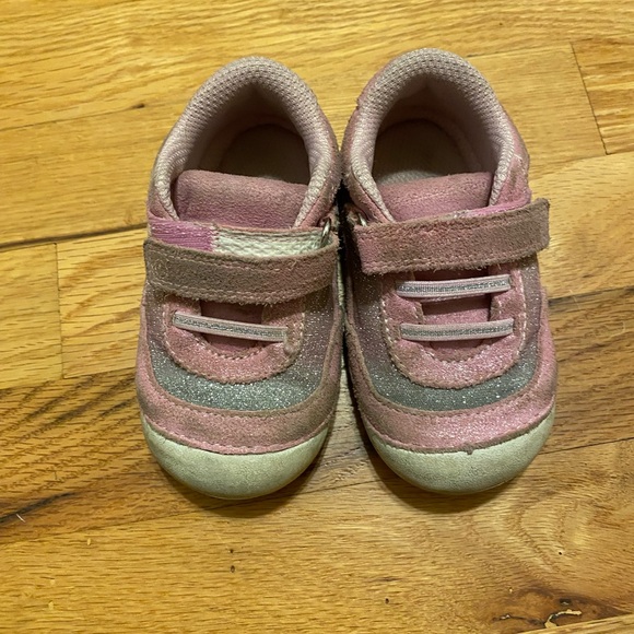 Stride Rite Shoes - Picture 2 of 3